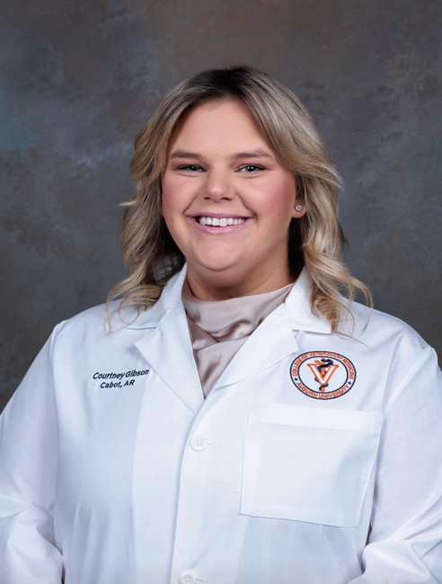 Courtney Gibson, DVM